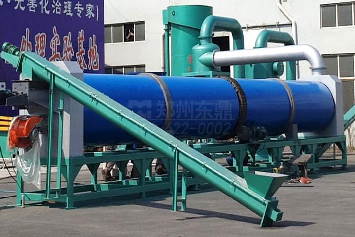 新型沼氣熱源生物質(zhì)有機(jī)肥烘干機(jī)設(shè)備可將高達(dá)七八十含水量的沼渣、糞便、鋸末等物料一次性烘干至安全貯藏水分標(biāo)準(zhǔn)。